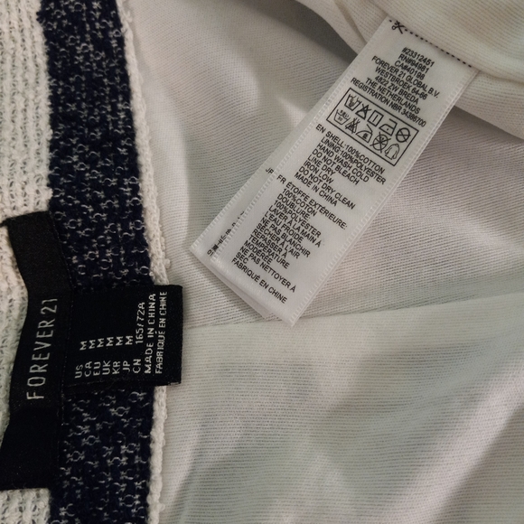 NWOT | Forever 21 Striped Shorts | US M - Picture 5 of 5